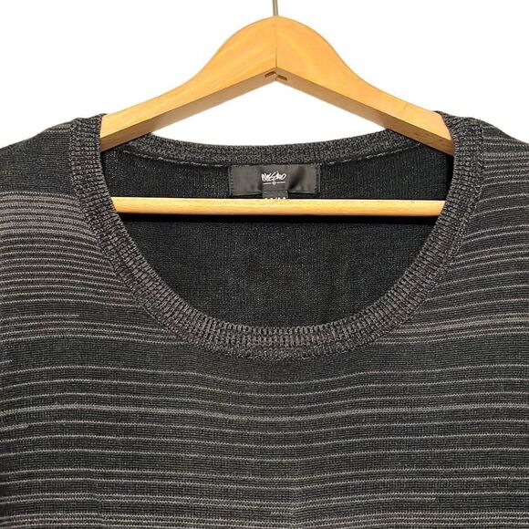 Mossimo Sweater Woman's Medium Black Gray Stripes 3/4 Sleeve Knit Pullover - Picture 2 of 8